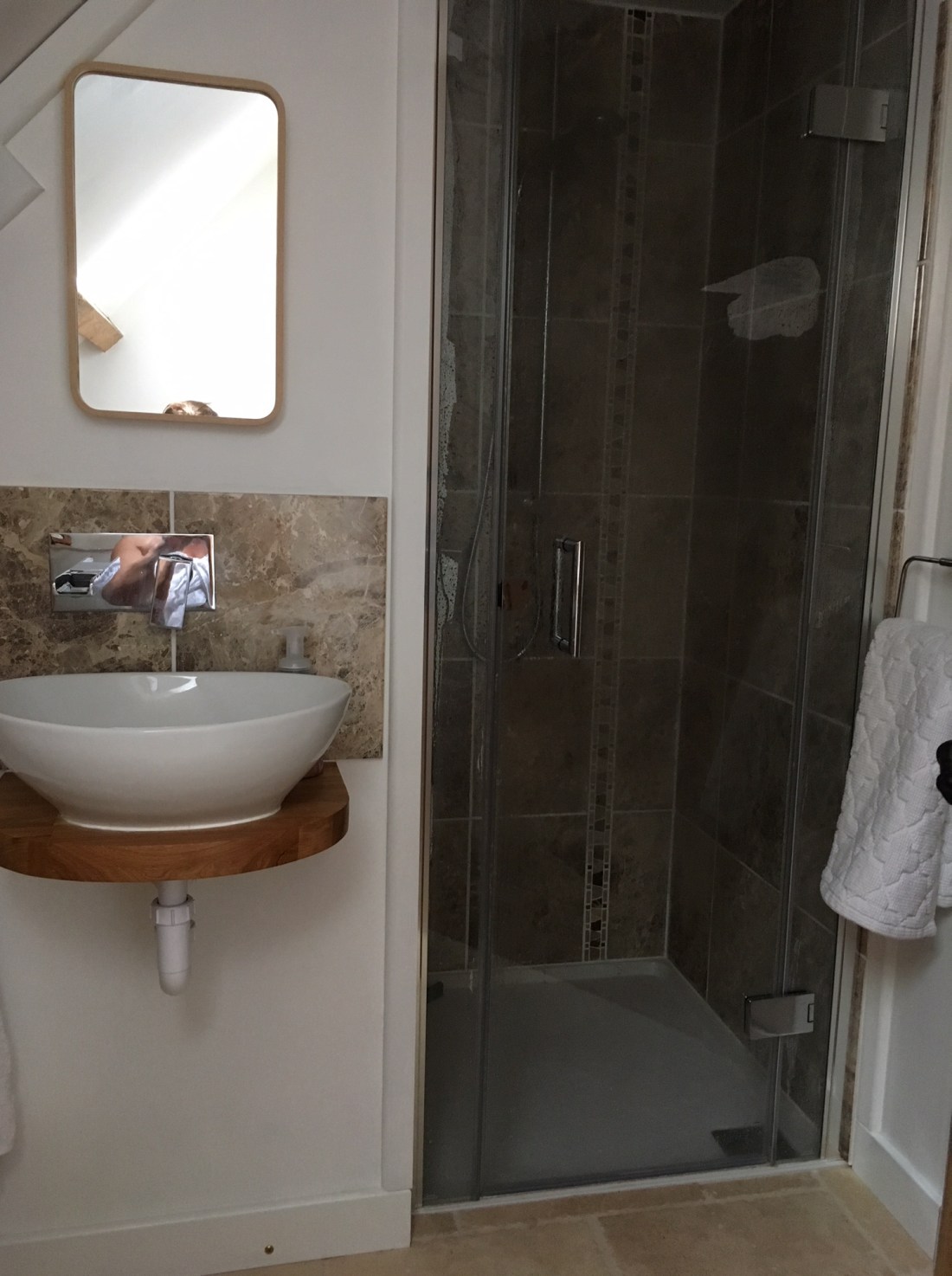 Barn Upstairs Shower