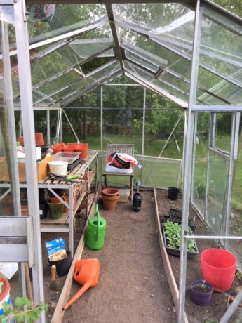 Int Greenhouse 28 May _1842.JPG