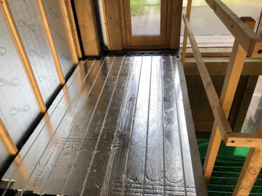 Int. 27 Nov Upstairs Underfloor 1