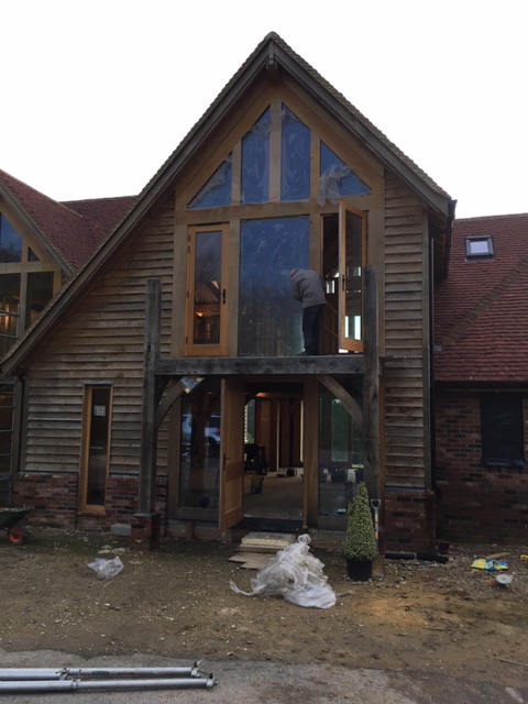 Outside 05.02 Phil 3