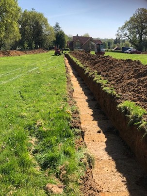 Outside Trench 22.04 2