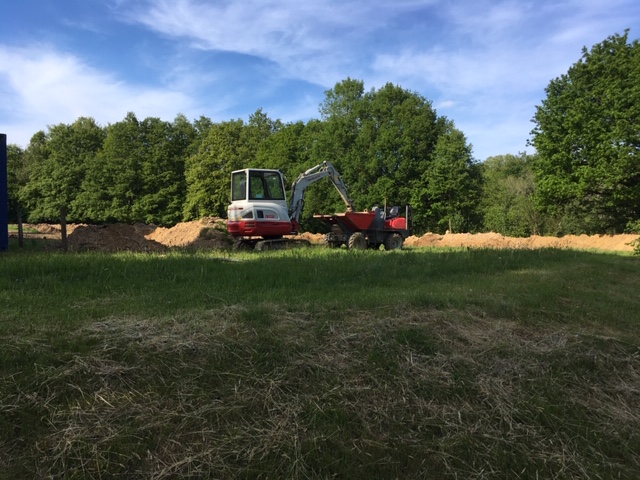 Outside Trenches 15.05 1