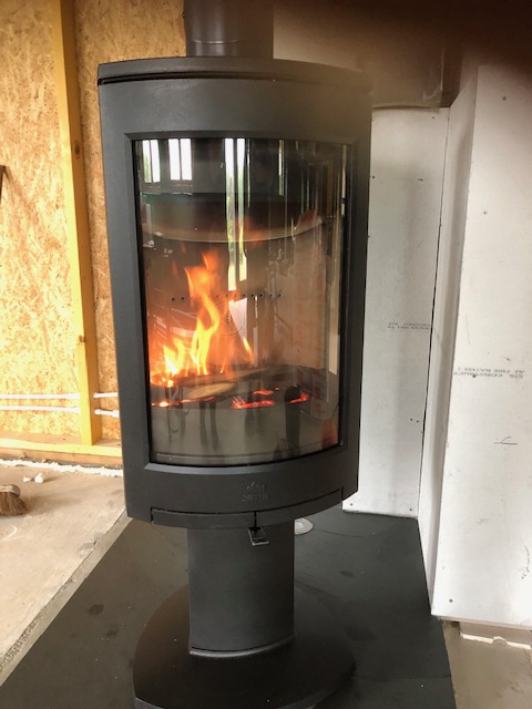 Wood burning stove