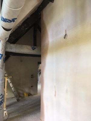 Plastering 1st 05.07 Landing Wall