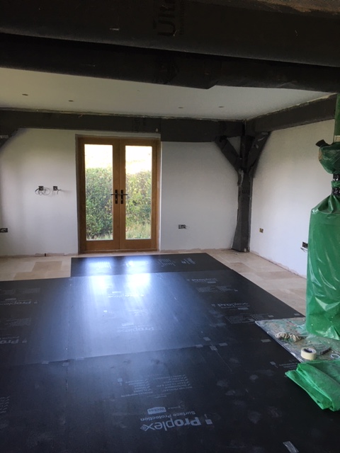 Floor Tiling Downstairs 10.09.20 1