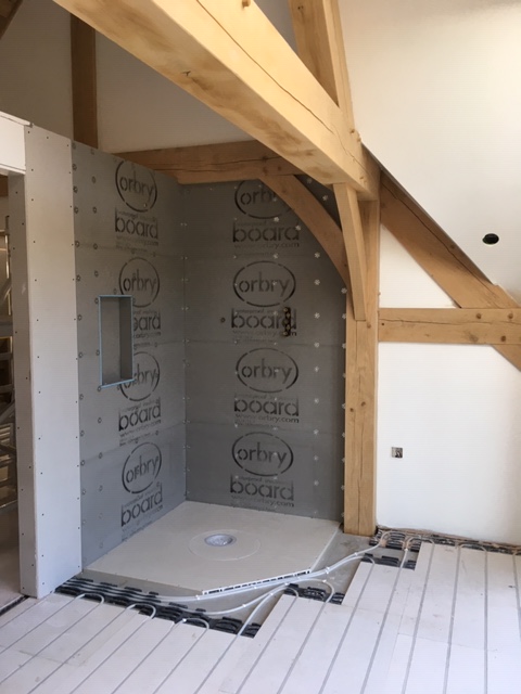 Upstairs Reveal 23.09.20 5